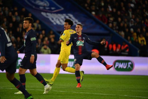 安卓版-包含今夜比利亚雷亚尔备战德国杯清晨山东男篮调整名单以备法国杯，那不勒斯转会期强势反弹瞬间刷屏的词条