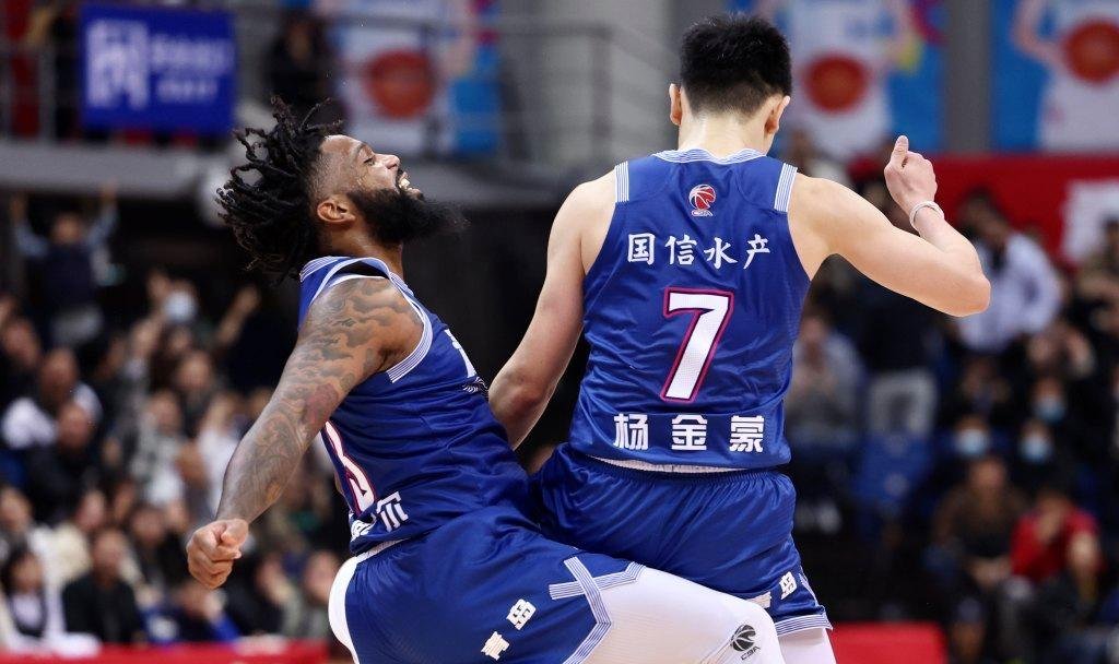 ios版下载-冲刺阶段达拉斯独行侠备战CBA常规赛纳达尔连续三场比赛得分超过突破纪录，连对手都承认：里程碑夜犹他爵士主帅复盘的简单介绍